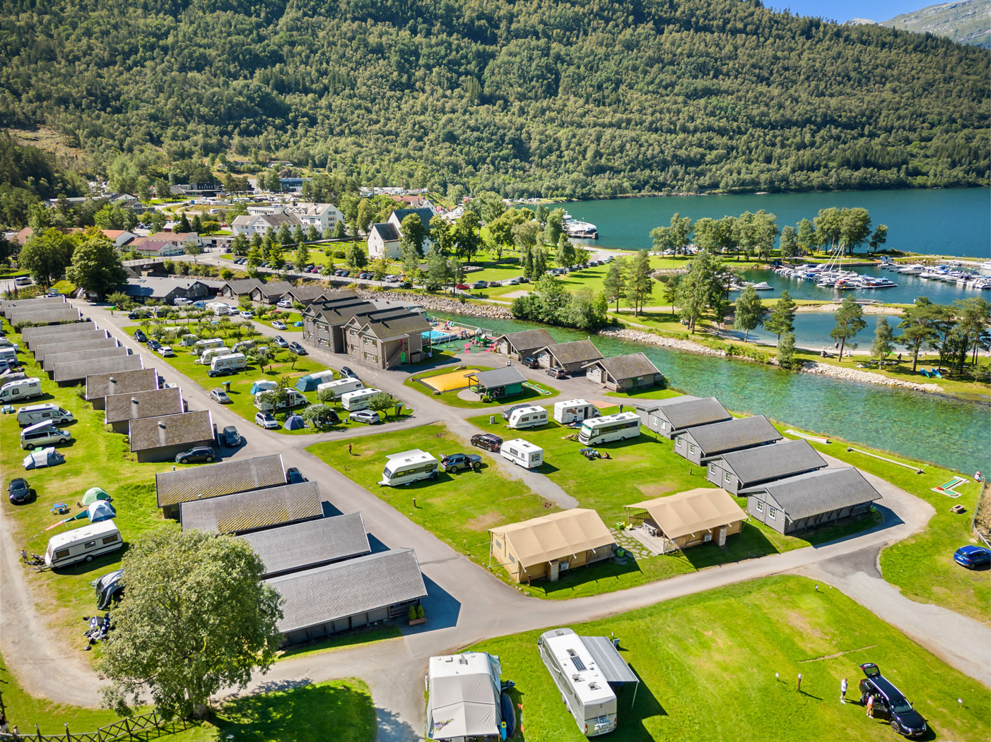 Sikre deg overnatting hjå oss!